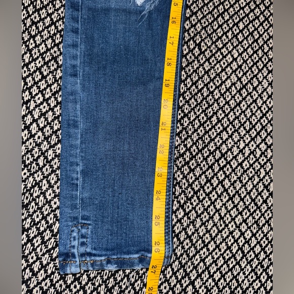 Zara Trafaluc Distressed Jeans - The Lady Skinny Crop - Ripped Knees - Size: 4 - Picture 8 of 12